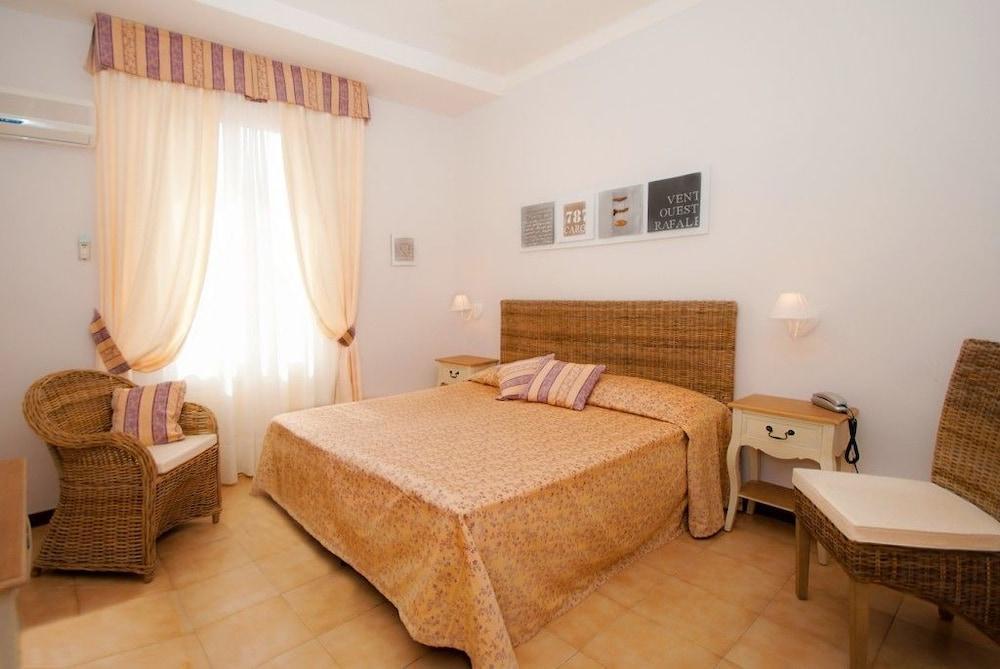 Hotel Bel Sit Alassio Luaran gambar