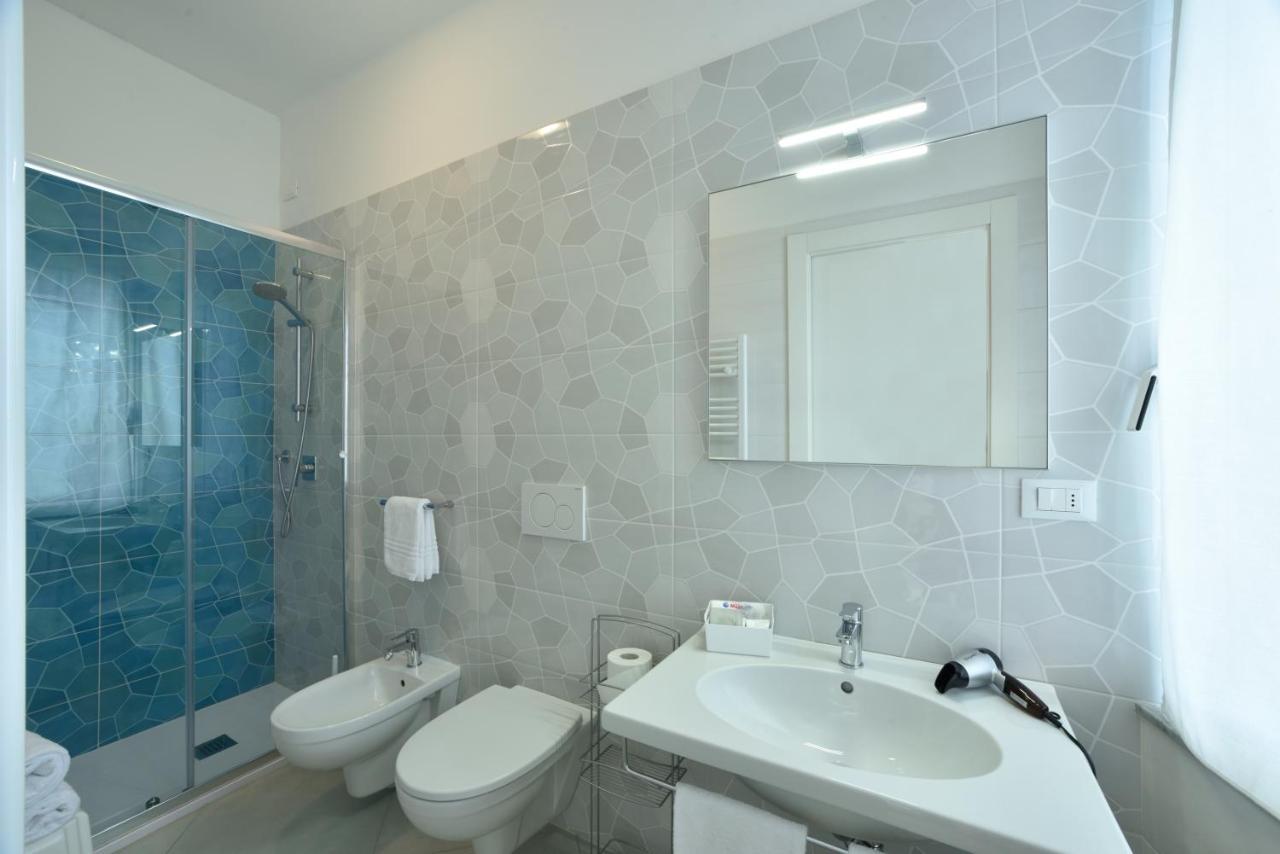 Hotel Bel Sit Alassio Luaran gambar